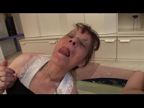 ❤️ To bedstemødre og en bedstefar har en trekant ❤ Hjemmelavet porno at da.hentai-menu.ru